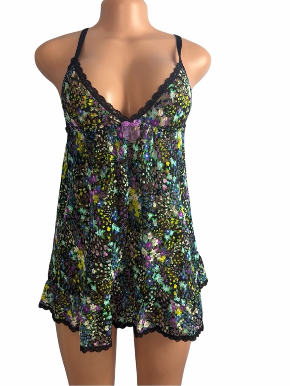 3/$30 ☀️ Victoria's Secret Black Floral Lace-Trim Babydoll with Purple Bow